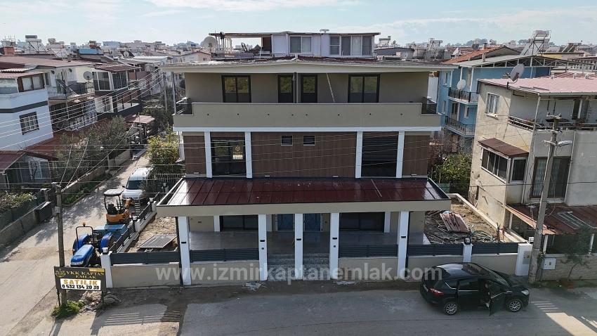 3+1 Bedroom Villa For sale in Payamlı Nbh. Seferihisar Doğanbey - 135 m²