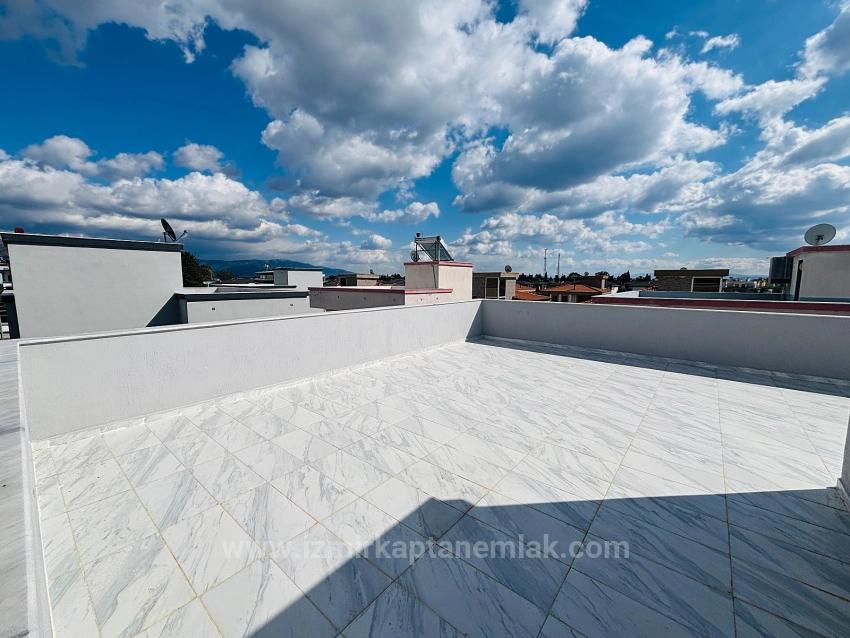  Detached 3+1 Villa For Sale In Seferihisar Cumhuriyet, Izmir