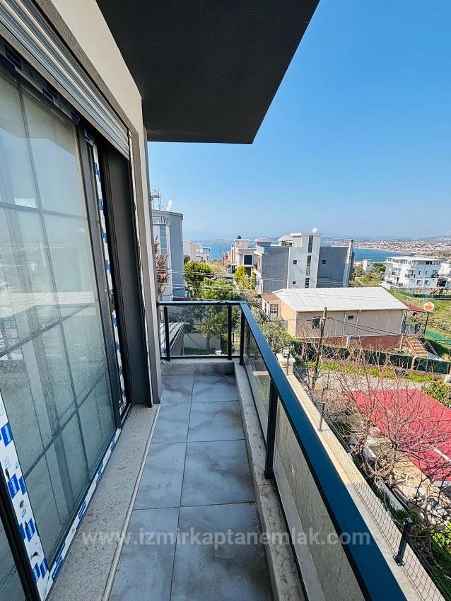 Sea View, Natural Gas Heated, 3+1 Semi-Detached Summer Villa In Akarca, Seferihisar, Izmir