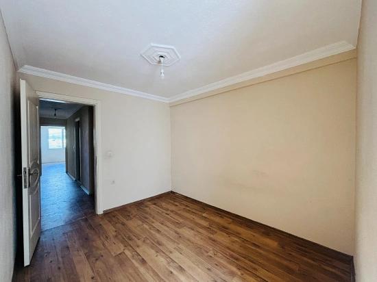 2+1 Apartment With Closed Kitchen, Rear Facing, Mountain View, In The Town Center Of Bengiler, Seferihisar, Izmir