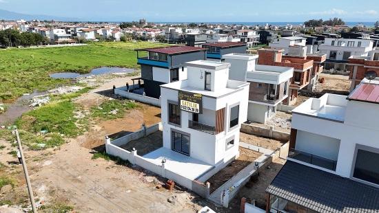 2+1 Detached Villa With Large Garden For Sale In Cumhuriyet Neighborhood, Seferihisar, Izmir