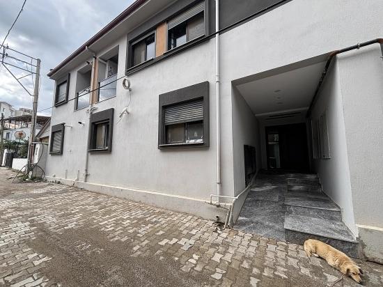 1+1 Apartment In A Great Location In Camikebir, Seferihisar, Izmir