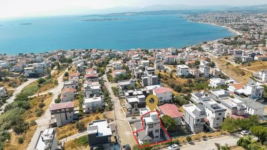 İzmir Seferihisar Tepecik Neighbourhood has a sea view 3+1 for sale Twin villa