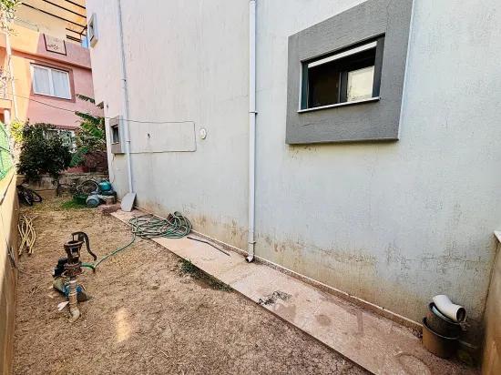 Villa 3+1 with garden, 400m to the sea, for sale In İzmir Seferihisar Payamlı Neighbourhood