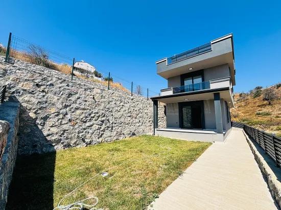 İzmir Seferihisar Atatürk Neighbourhood 3+1 Sea View For Sale Detached Villa