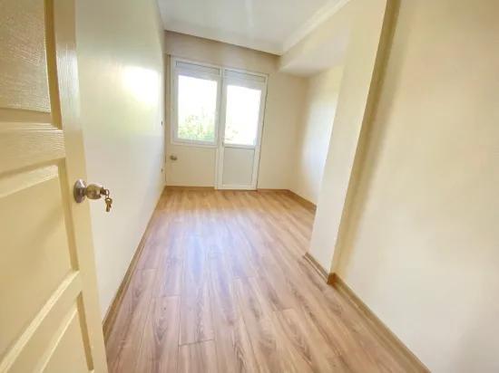 In İzmir Seferihisar Mersin Alanı Neighbourhood 400m to the sea 2+1 expense-free flat for sale