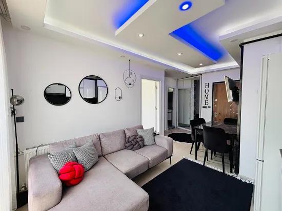 In İzmir Seferihisar Turabiye Neighbourhood Furnished 2+1 For Sale Apartment Duplex