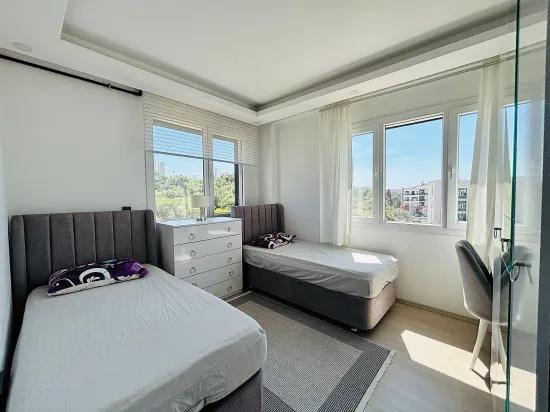 In İzmir Seferihisar Turabiye Neighbourhood Furnished 2+1 For Sale Apartment Duplex
