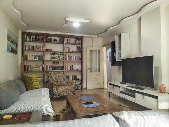 3+1 Apartment for sale with enclosed kitchen In İzmir Seferihisar Camikebir Neighbourhood