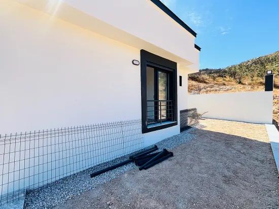 2+1 Sea View Villa for sale In İzmir Seferihisar Atatürk neighbourhood