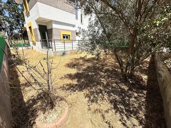 Spacious 3+1 Villa For Sale With A Large Garden In Seferihisar Cumhuriyet Neighborhood