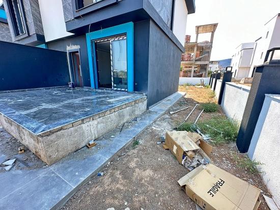 Brand New 2+1 Villa For Sale With Large Garden In Seferihisar Cumhuriyet