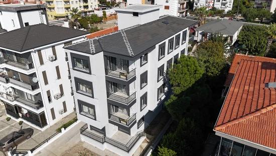 2+1 Closed Kitchen Penthouse Apartment In Seferihisar Camikebir