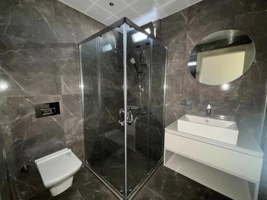 2+1 Ground Floor Flat With Large Garden In Seferihisar Çolakibrahim, Izmir