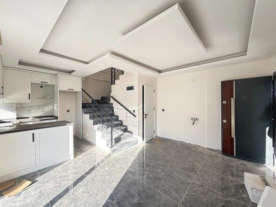 2+1 Villa For Sale 600 Meters From The Sea In Ürkmez, Seferihisar, Izmir