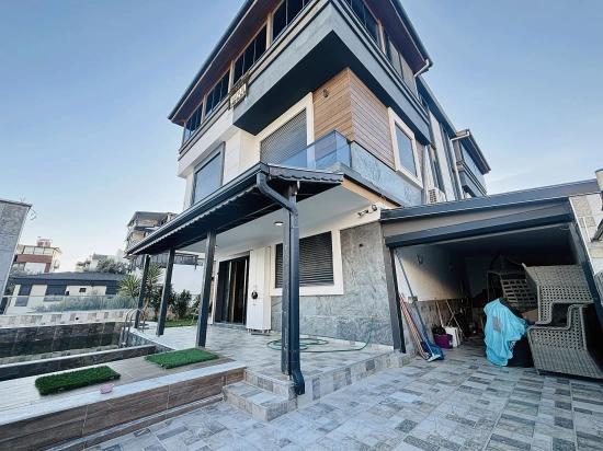 Opportunity!!! Furnished 4+2 Villa With Sea View And Pool