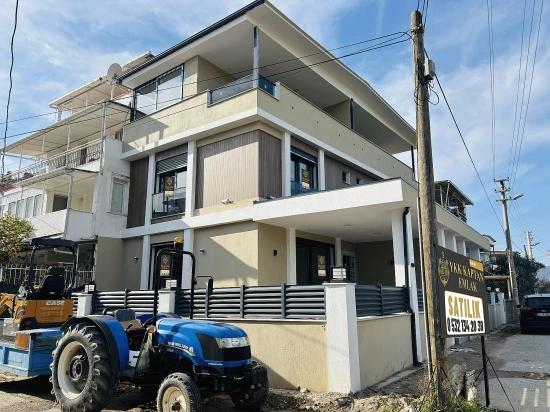 3+1 Villa For Sale In Payamlı Neighborhood, Seferihisar, İzmir