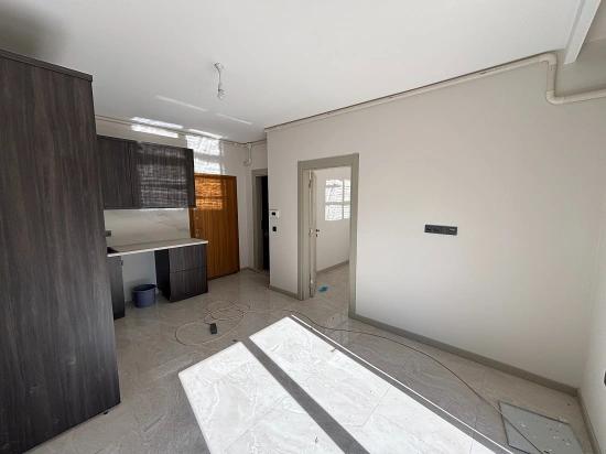 1+1 Ground Floor Apartment With Garden In Çolakibrahim, Seferihisar, İzmir