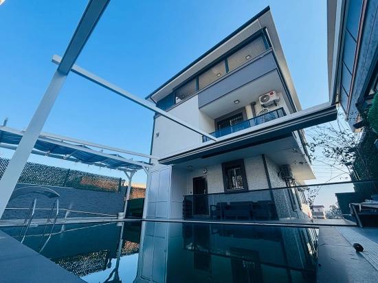3+1 Villa With Pool For Sale In Izmir Seferihisar Cumhuriyet District