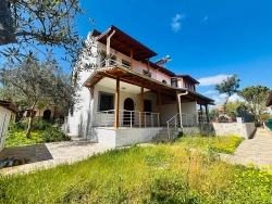 3+1 Bedroom Villa For Sale in Payamlı Nbh. Seferihisar Doğanbey - 180 m²
