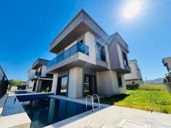 3+1 Detached Villa With Pool For Sale In Cumhuriyet Neighborhood, Seferihisar, Izmir