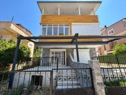 3+1 Bedroom Villa For rent in Bengiler Nbh. Seferihisar Ürkmez - 165 m²