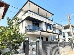 Large Brand New 5+1 Villa For Sale In Seferihisar Doğanbey Center