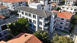 2+1 Closed Kitchen Penthouse Apartment In Seferihisar Camikebir