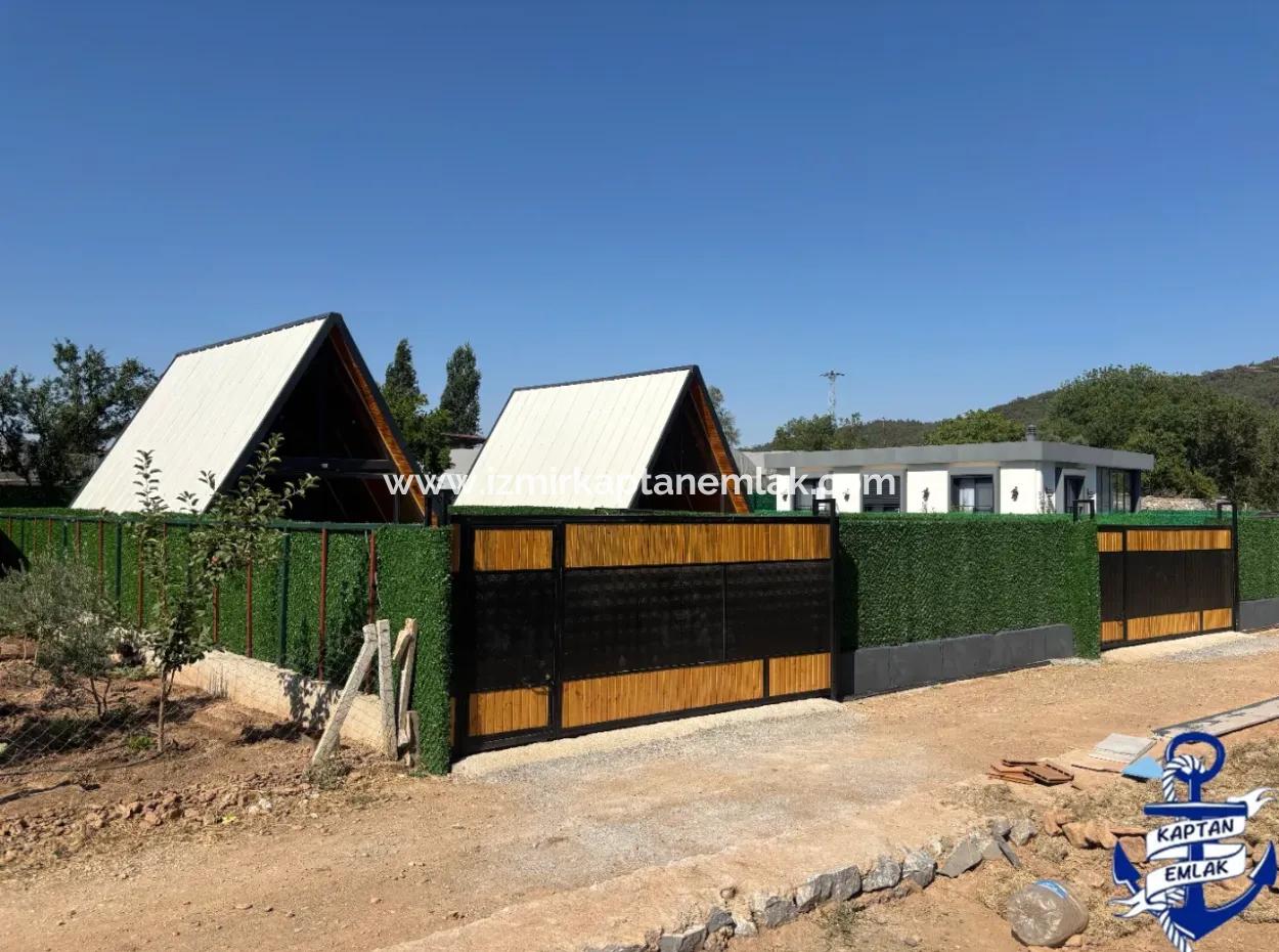 Triangular Bungolov House With Pool In 300 M2 Plot In Izmir Menderes Yeniköy