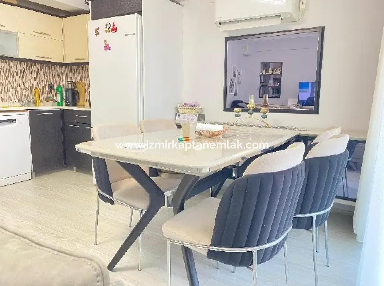 2 1 Apartment For Sale 200M To The Beach In The Rarest Location Of Ürkmez