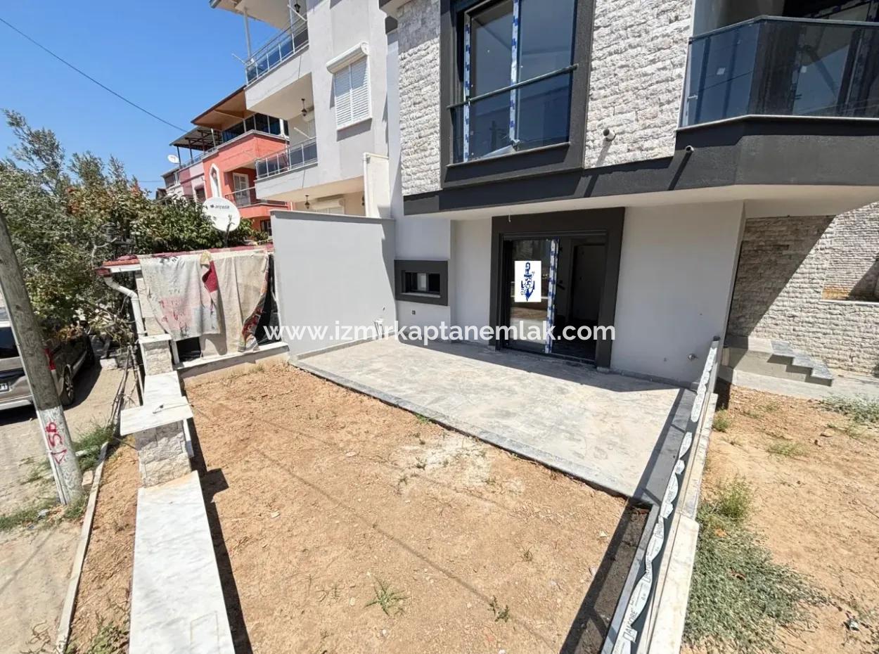 2 1 Villa For Sale Suitable For 500M Loan To The Beach In Ürkmez