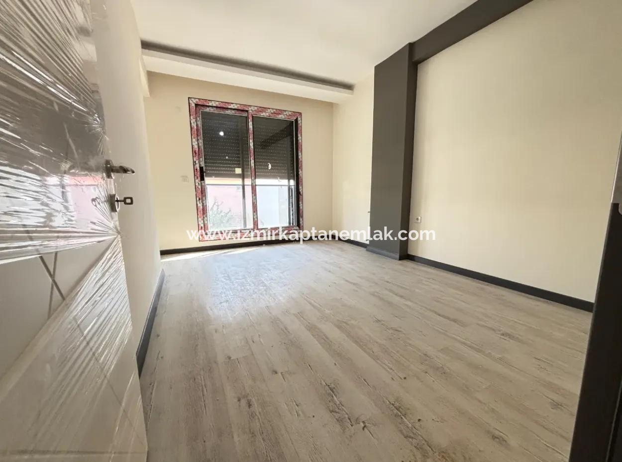 3 1 Villa For Sale With Large Garden In Doğanbey