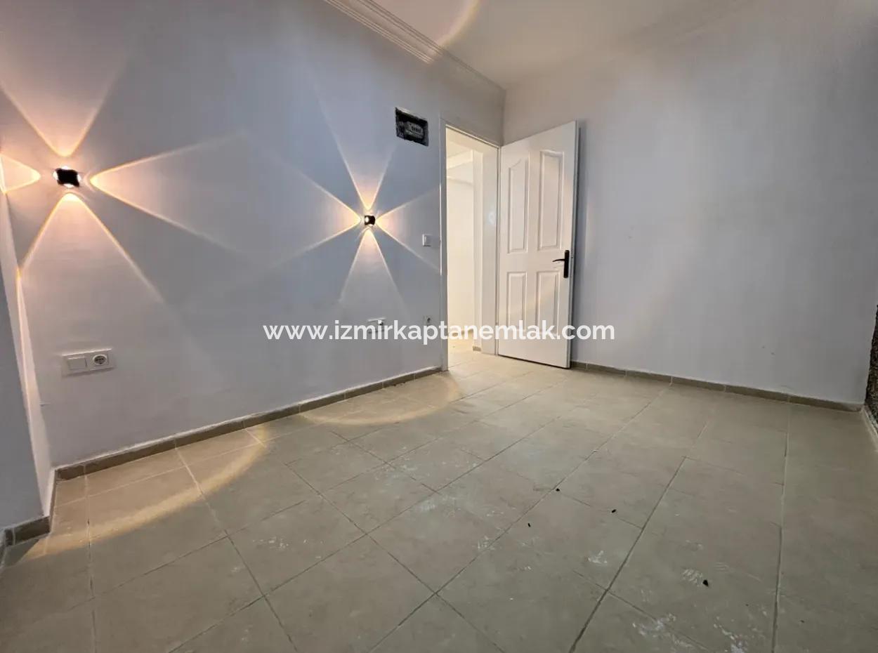 Separate Kitchen And Garden Inexpensive 2 1 Flat For Sale In Ürkmez