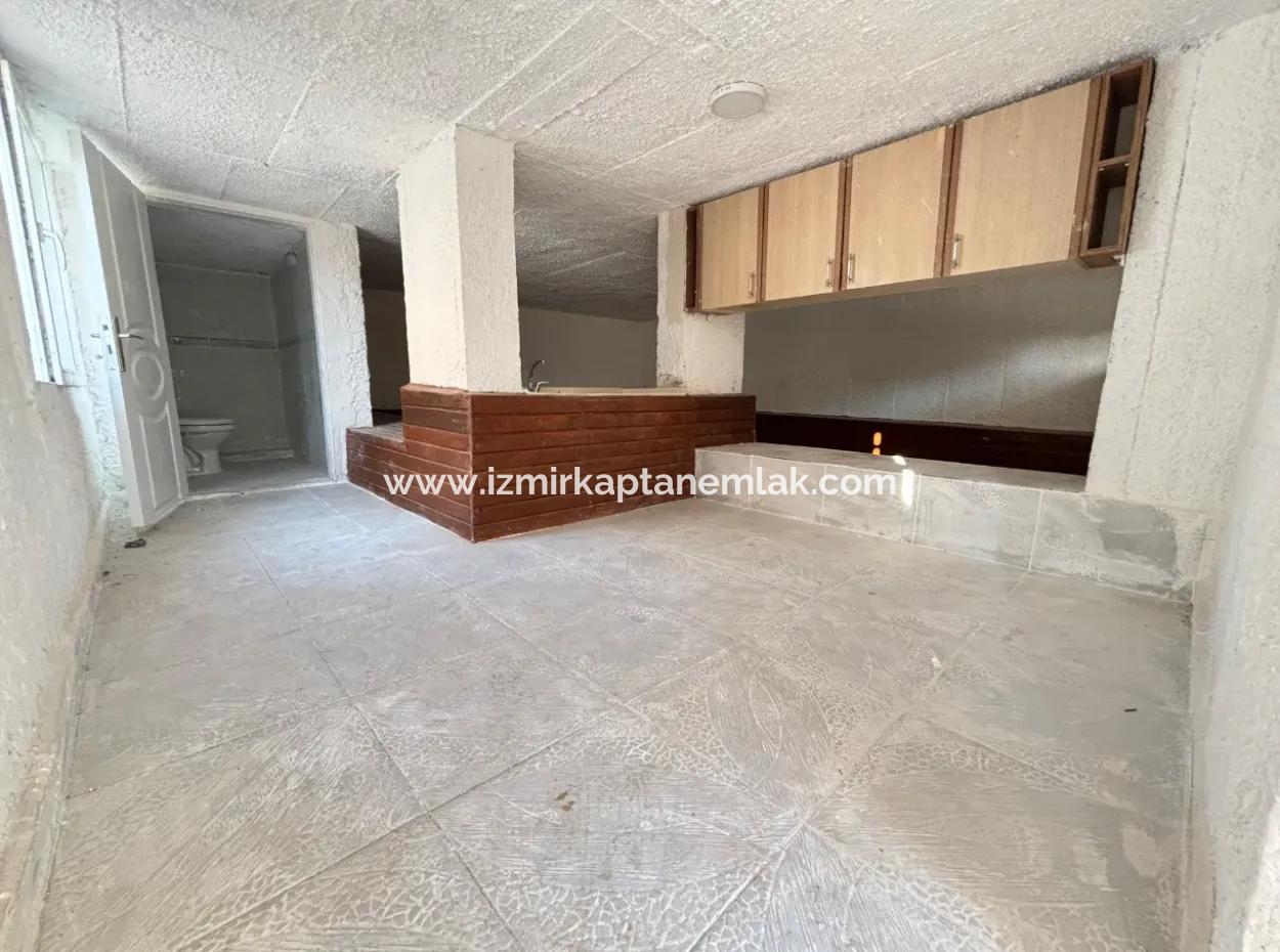 Separate Kitchen And Garden Inexpensive 2 1 Flat For Sale In Ürkmez