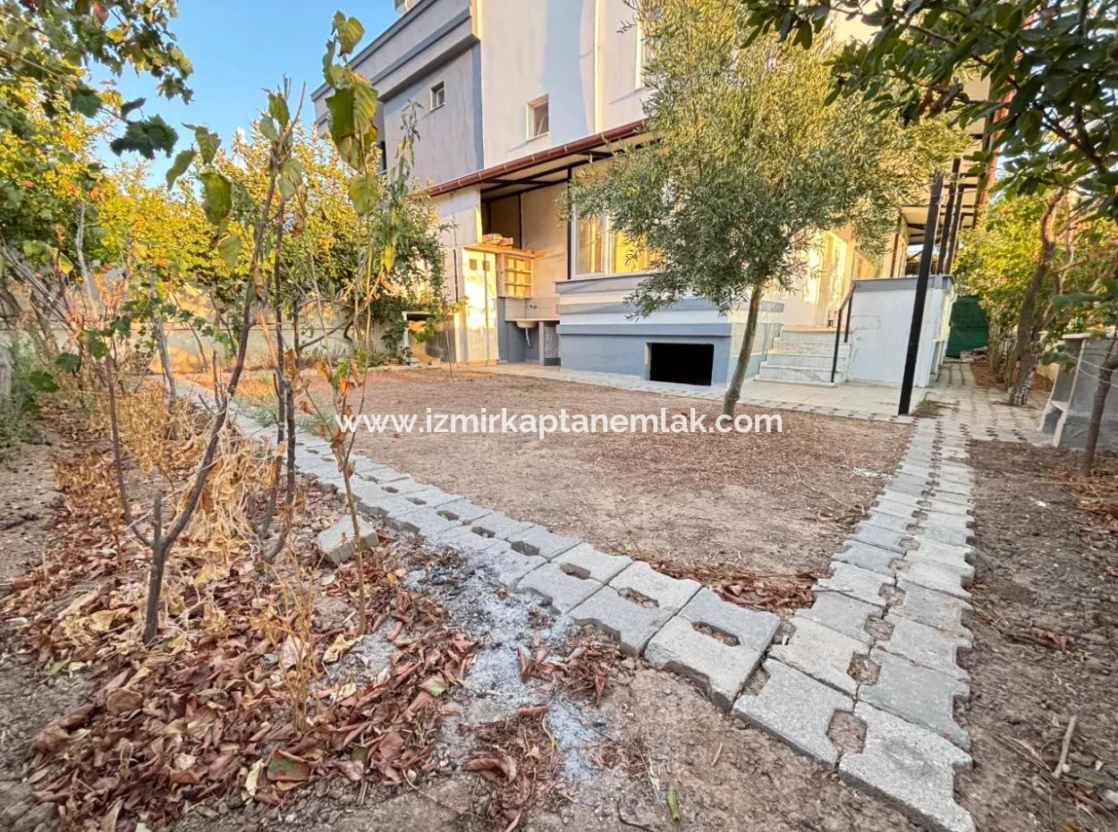 Detached Parking Lot Garden 4 1 Triplex For Sale In Doğanbey