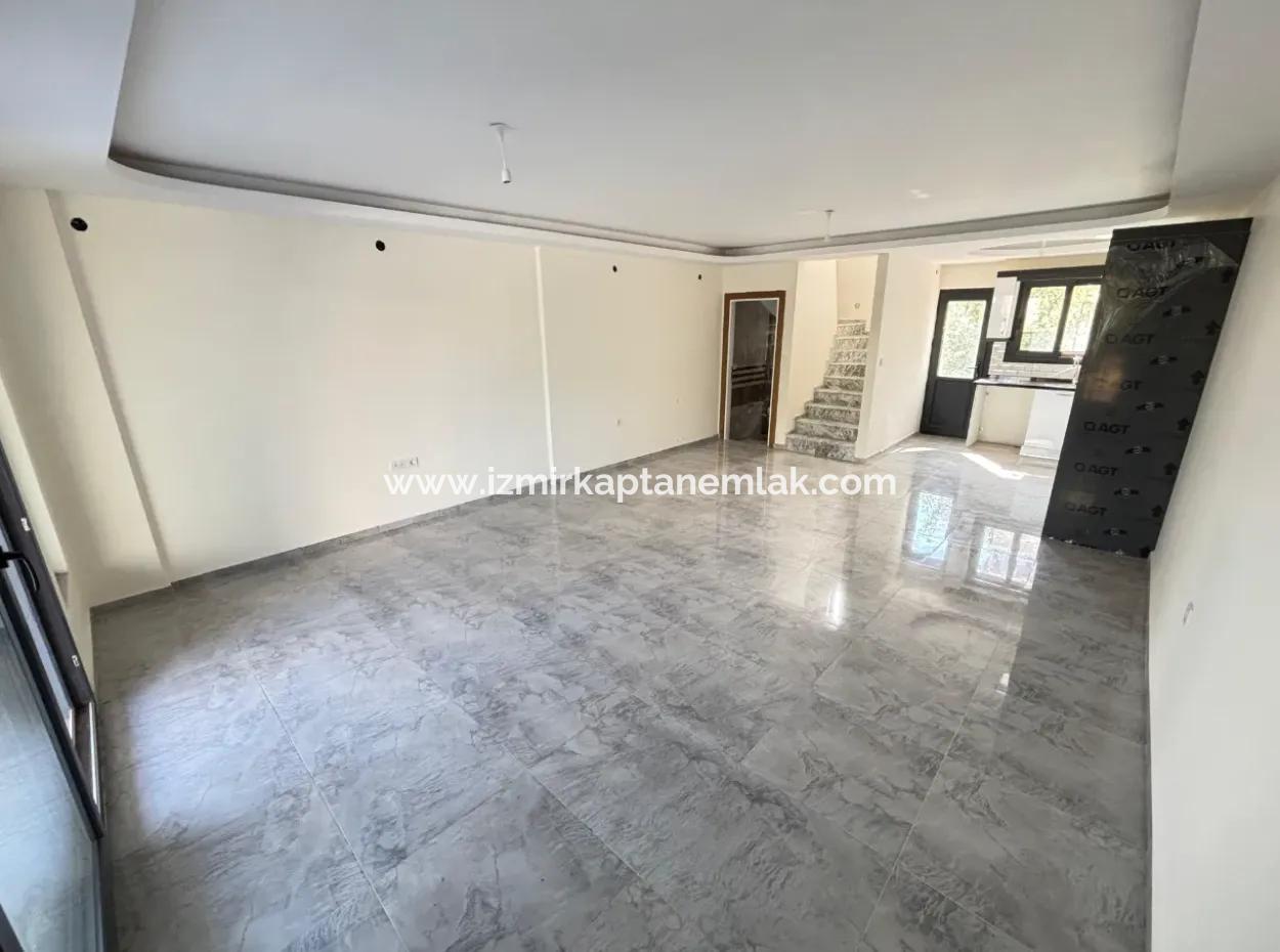 Spacious 3 1 Villa For Sale In Doğanbey Center
