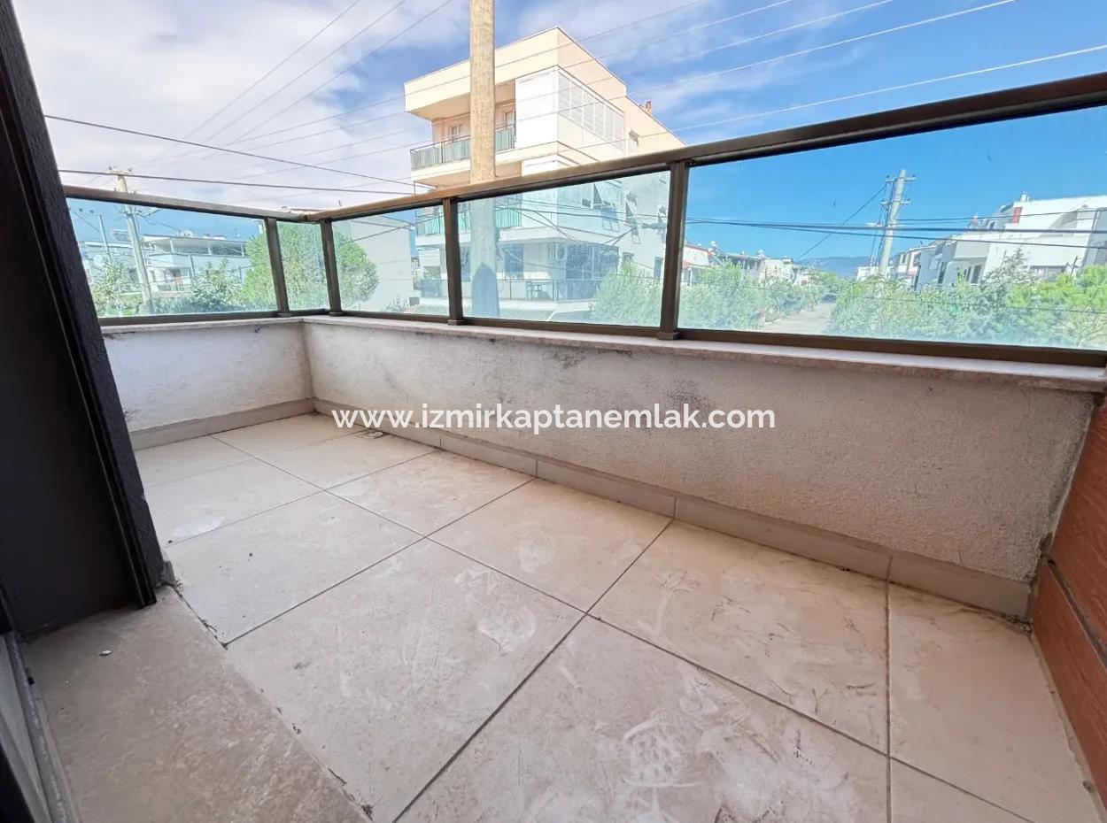 3 1 Villa For Sale In Doğanbey With 500 M Parking Lot Garden