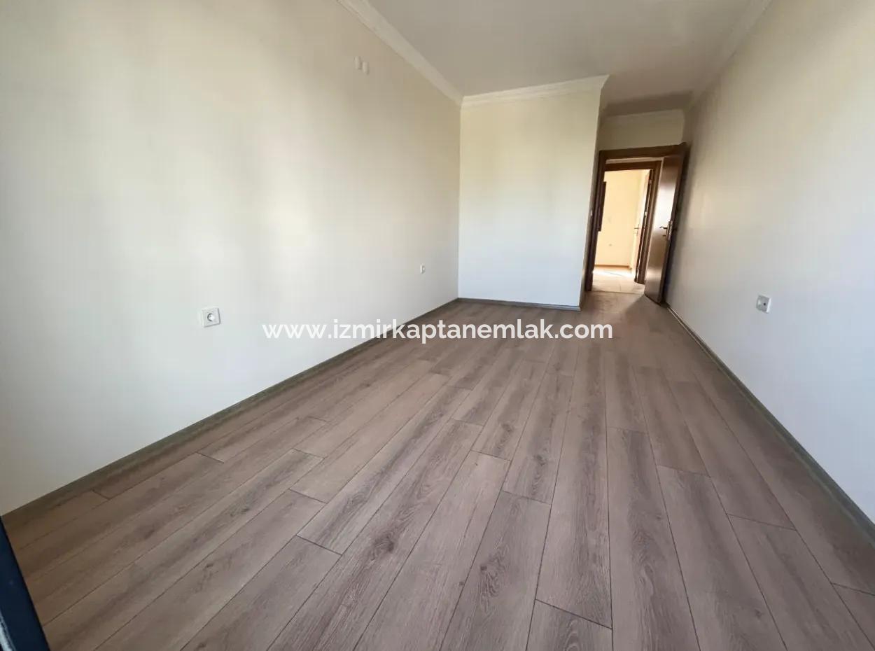 3 1 Villa For Sale In Doğanbey With 500 M Parking Lot Garden