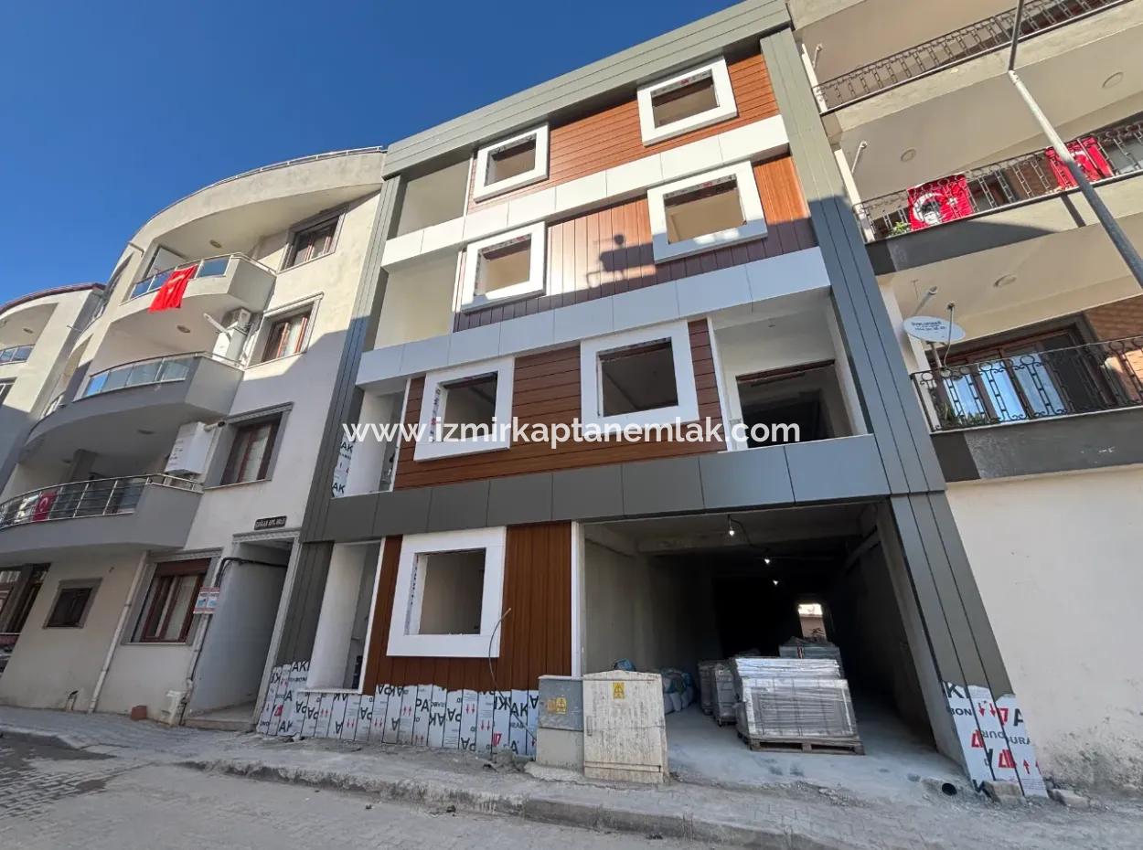 1 1 Middle Floor Flat In A Beautiful Location In Izmir Seferihisar Hidirlik