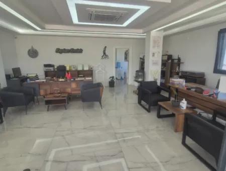 Large Coupon Shop For Sale In The Busiest Place Of Ürkmez