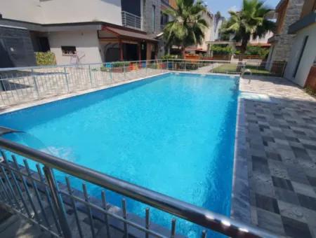 Triplex Cottage For Sale In A Complex With 3 1 Pool In Izmir, Seferihýsar,Payamli