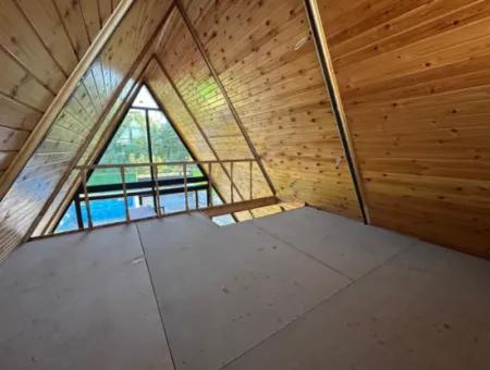 Triangular Bungolov House With Pool In 300 M2 Plot In Izmir Menderes Yeniköy
