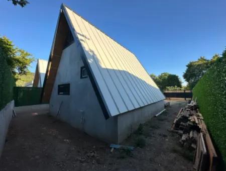 Triangular Bungolov House With Pool In 300 M2 Plot In Izmir Menderes Yeniköy