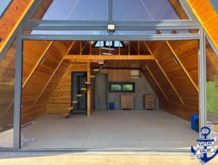 Triangular Bungolov House With Pool In 300 M2 Plot In Izmir Menderes Yeniköy