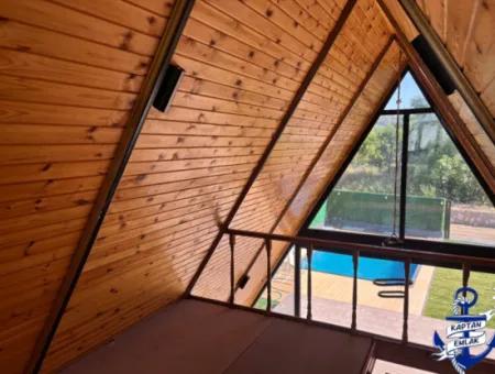 Triangular Bungolov House With Pool In 300 M2 Plot In Izmir Menderes Yeniköy