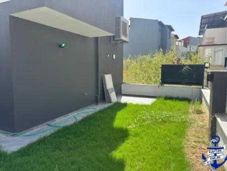 İzmir Seferihisar Payamli Mah.de 3 1 400 Mt Ultra Luxury Summer House For Sale To The Sea