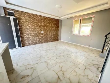 3 1 Villa For Sale With Large Garden And Spacious Terrace In Seferihisar Doğanbey