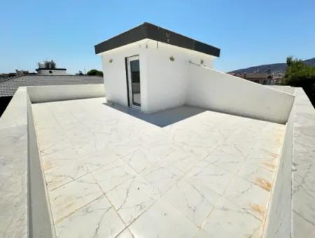 3 1 Villa For Sale With Large Garden And Spacious Terrace In Seferihisar Doğanbey