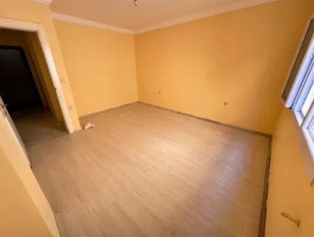 150M To The Beach In Ürkmez Center Clean Floor Clean 2 1 Apartment For Sale