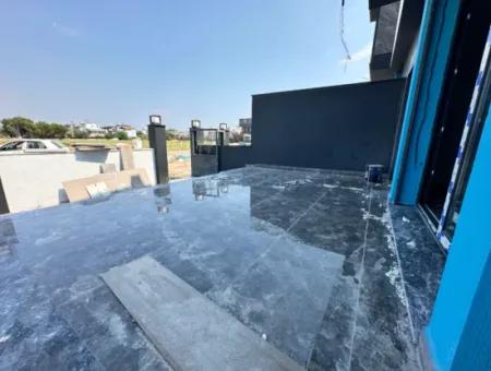 2 1 Villas For Sale With Large Garden And Underfloor Heating In Doğanbey Cumhuryet Mah